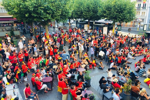 Supporters des diables rouges sur la place Saint-Josse